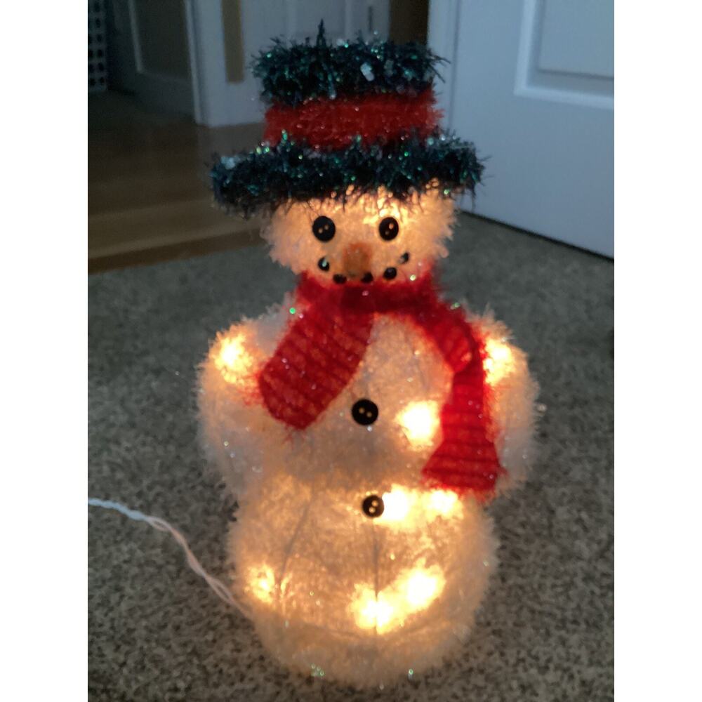 Hallmark Snowman Lighted 15” Indoor Only Used Holiday Decor Christmas